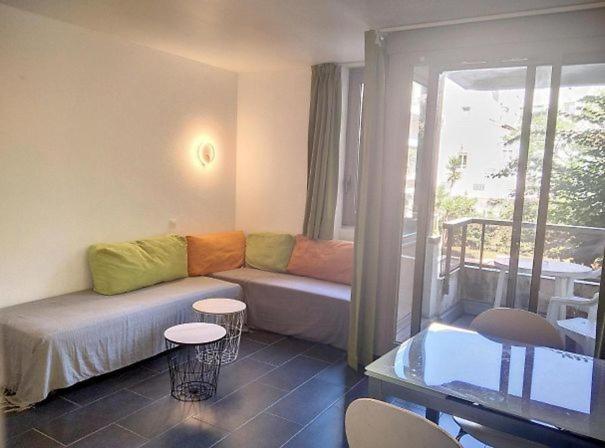 Centre Juan Les Pins Apartment Екстериор снимка