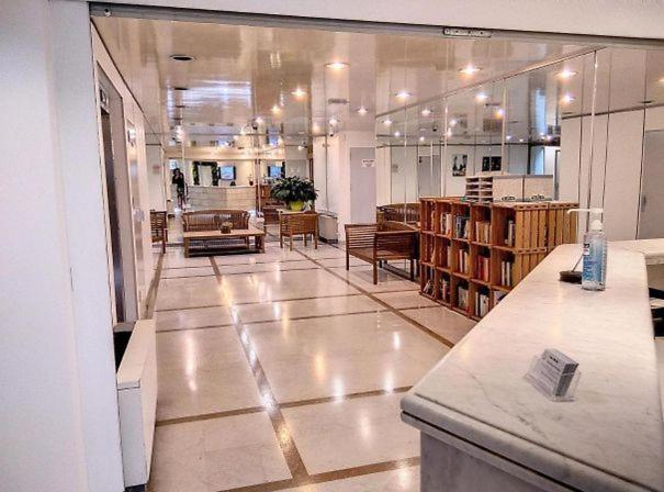Centre Juan Les Pins Apartment Екстериор снимка