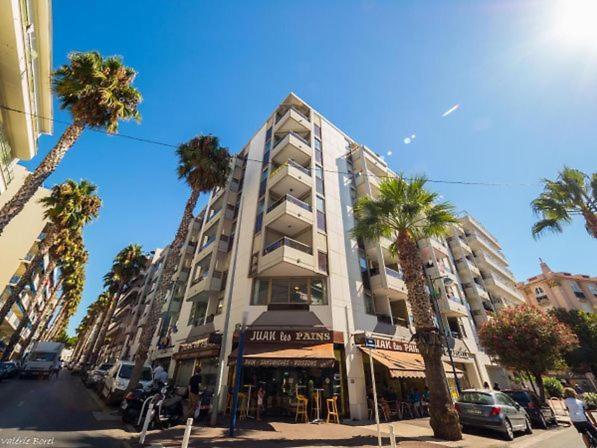 Centre Juan Les Pins Apartment Екстериор снимка