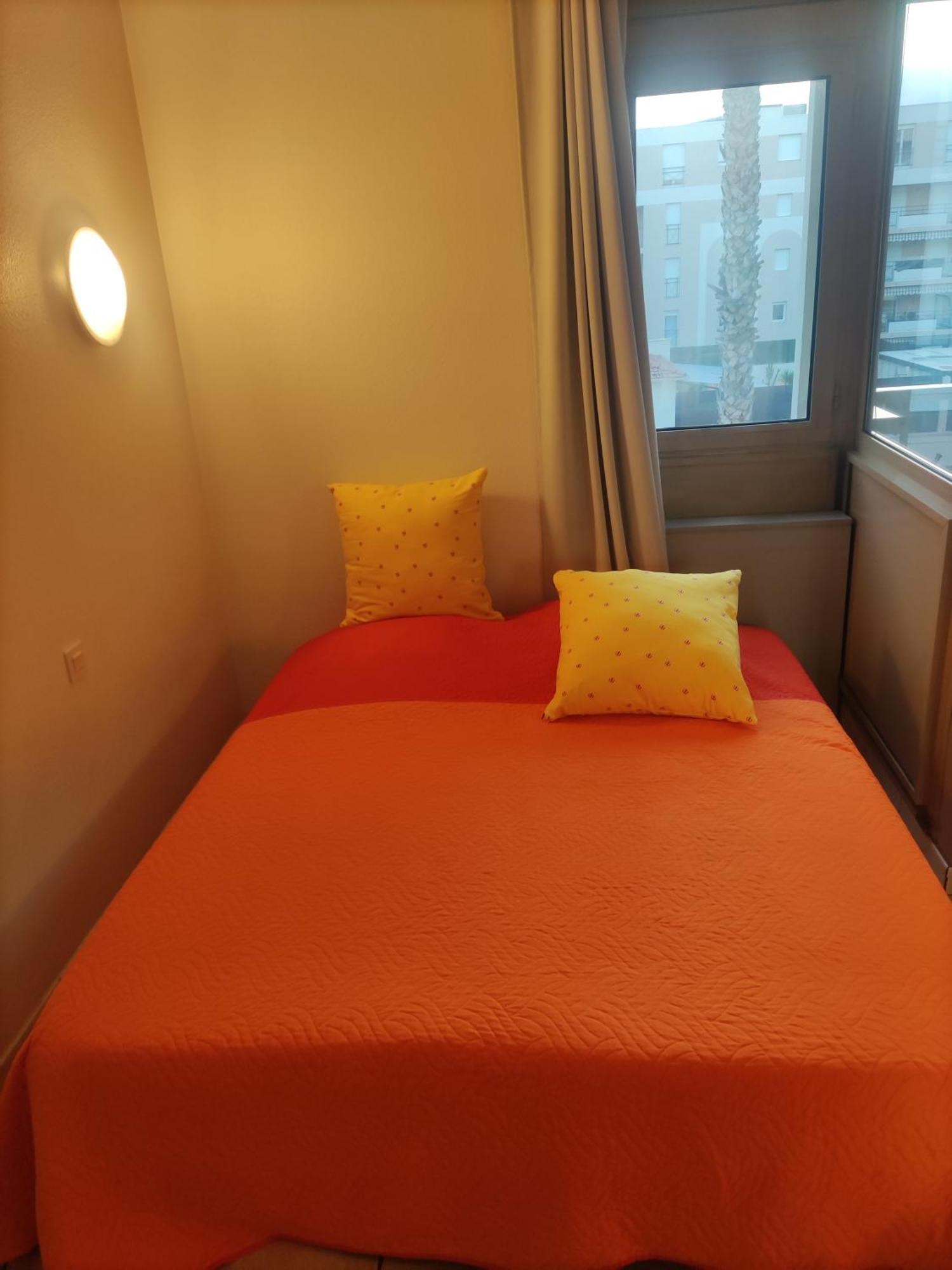 Centre Juan Les Pins Apartment Екстериор снимка